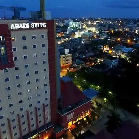 Abadi Suite Hotel & Tower Джамби Экстерьер фото